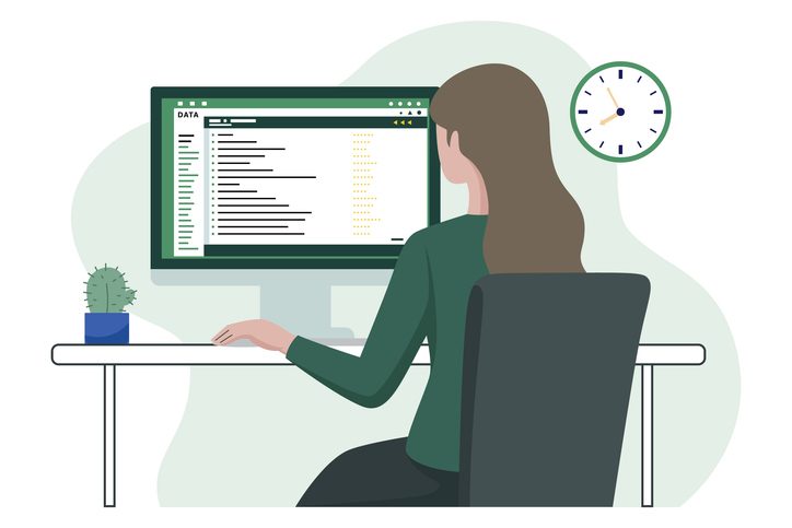 9 mistakes product leaders make when choosing a UX agency for SaaS products 1 Woman sitting at computer as concept for article on choosing a UX agency for SaaS products